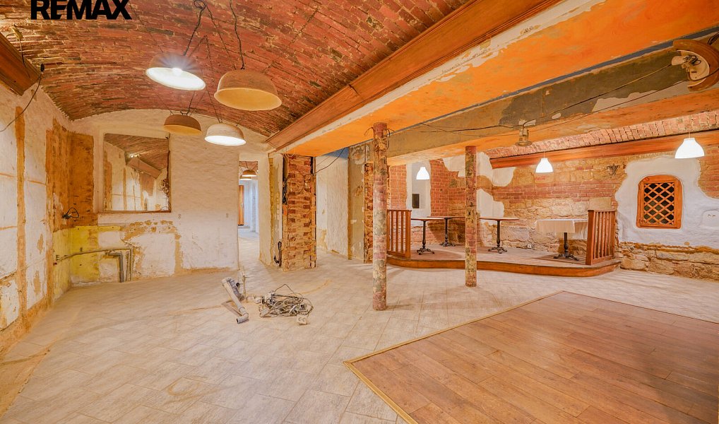 Pronájem obchodních prostor 312 m², Plzeň – náhled fotky 15