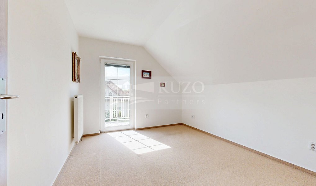 Prodej domu 196 m² s pozemkem 149 m², Hostivice – náhled fotky 8