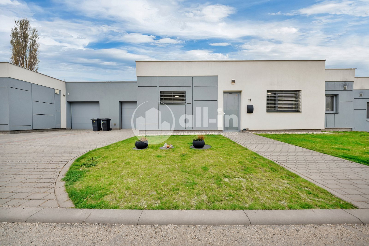 Prodej domu 145 m² s pozemkem 418 m² – fotografie 2