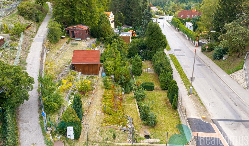 Prodej zahrady 989 m², Český Krumlov – náhled fotky 2