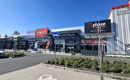 Pronájem obchodních prostor 300 m², Kafkova, Olomouc - Slavonín
