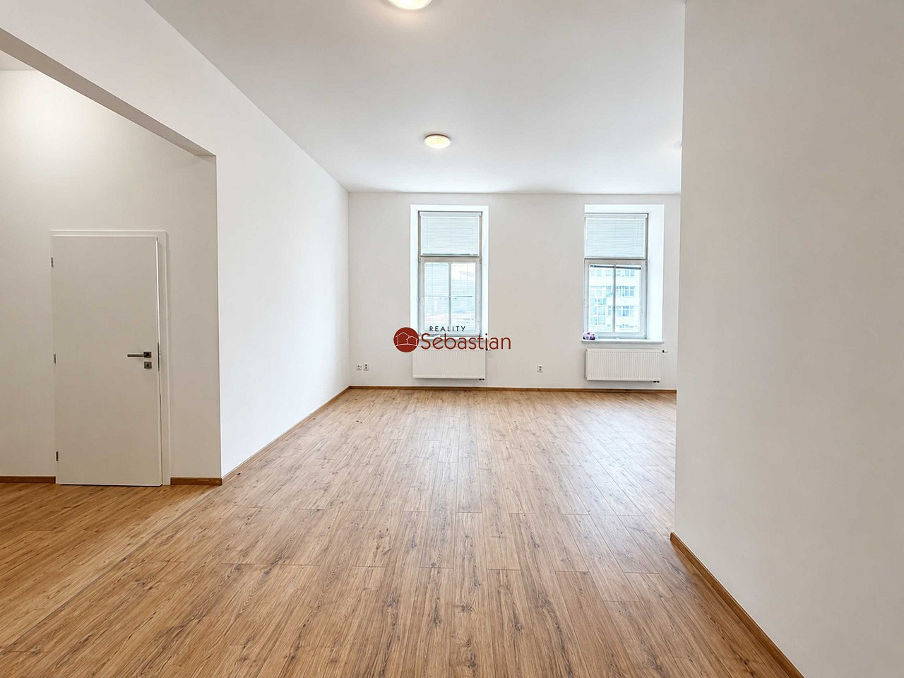 Pronájem bytu 3+kk 71 m² — photo 4