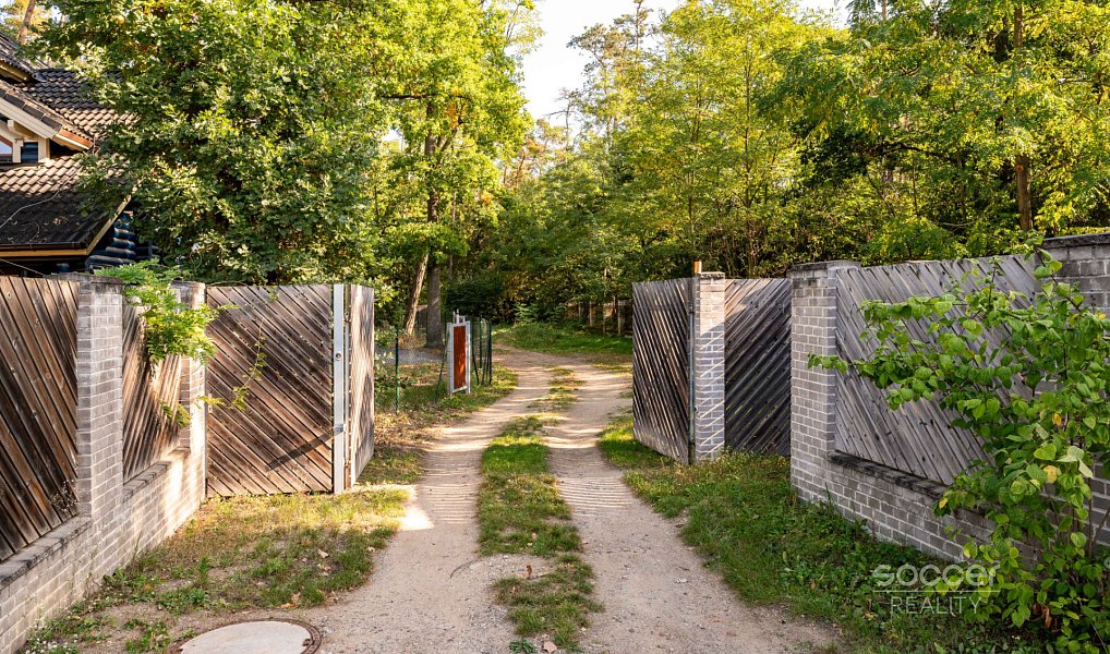 Prodej stavebního pozemku 1 300 m², Brandýs nad Labem-Stará Boleslav – náhled fotky 5