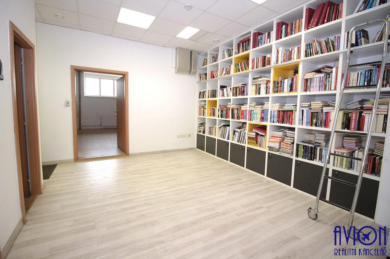 Pronájem kanceláře 103 m²