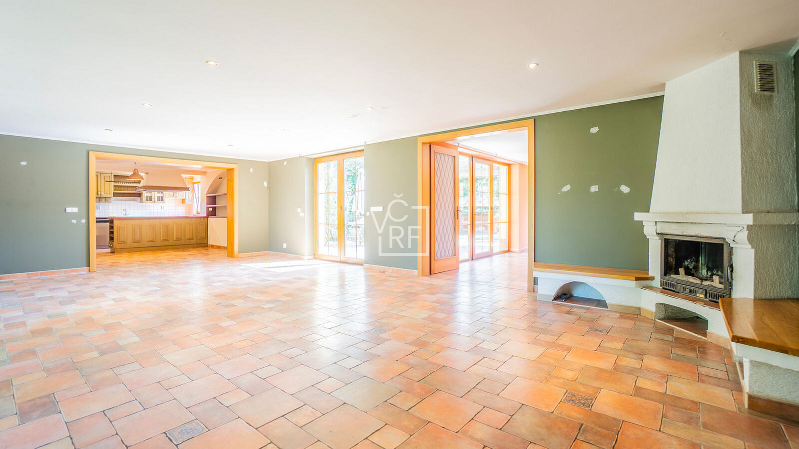 Prodej domu 260 m² s pozemkem 1 754 m² – fotografie 3