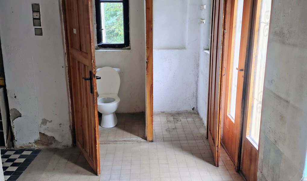 Prodej domu 260 m² s pozemkem 3 645 m², Lhota – náhled fotky 44