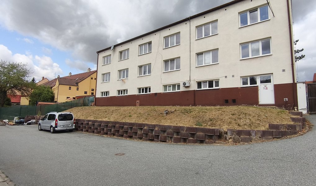 Prodej komerčního objektu (jiného typu) 1 360 m², Třebíč – náhled fotky 7