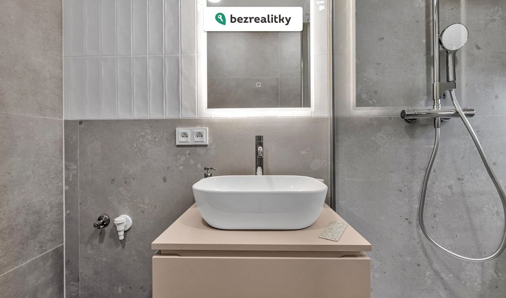 Prodej bytu 2+kk 40 m², Praha – náhled fotky 16