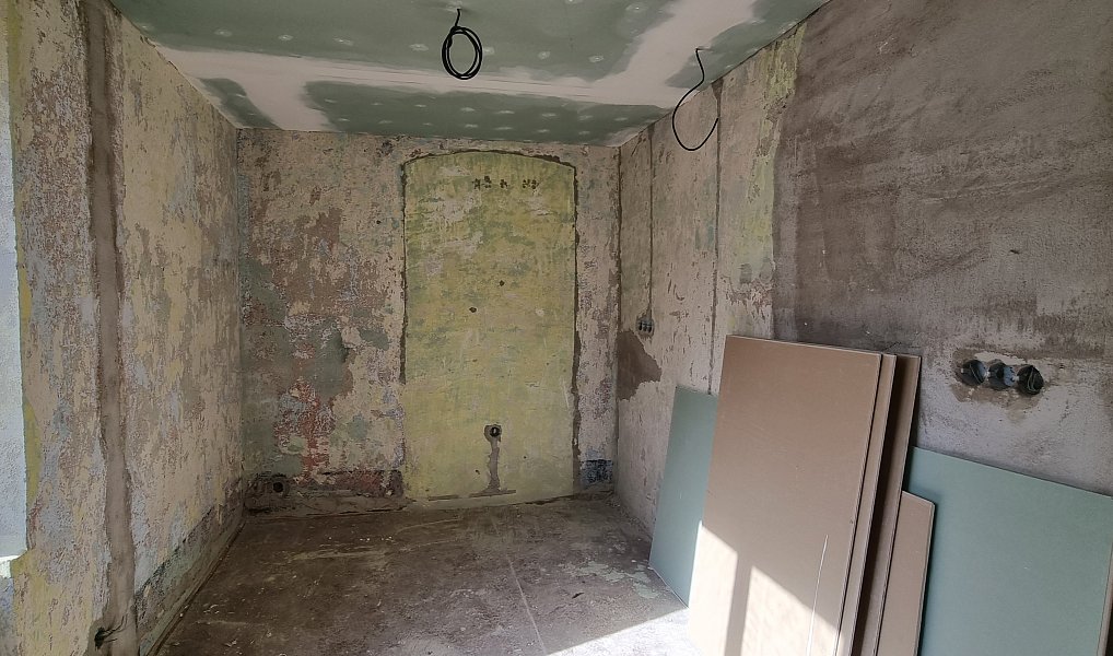 Prodej výrobních prostor 3 769 m², Bečov nad Teplou – náhled fotky 9