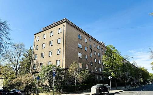 Prodej bytu 3+1 69 m², 28. pluku, Praha 10 - Vršovice, okres Praha