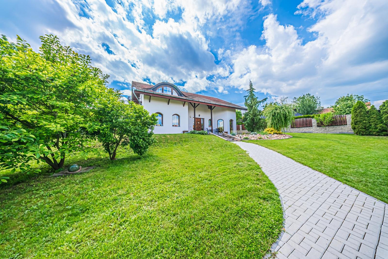 Prodej domu 328 m² s pozemkem 1 856 m² – fotografie 4