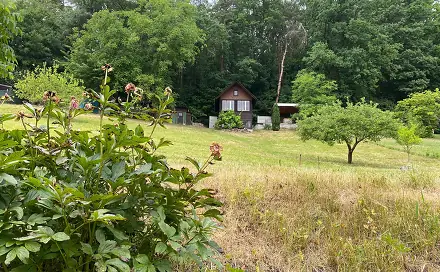 Prodej chaty/chalupy 25 m² s pozemkem 1 902 m², Klášterec nad Ohří - Miřetice u Klášterce nad Ohří, okres Chomutov