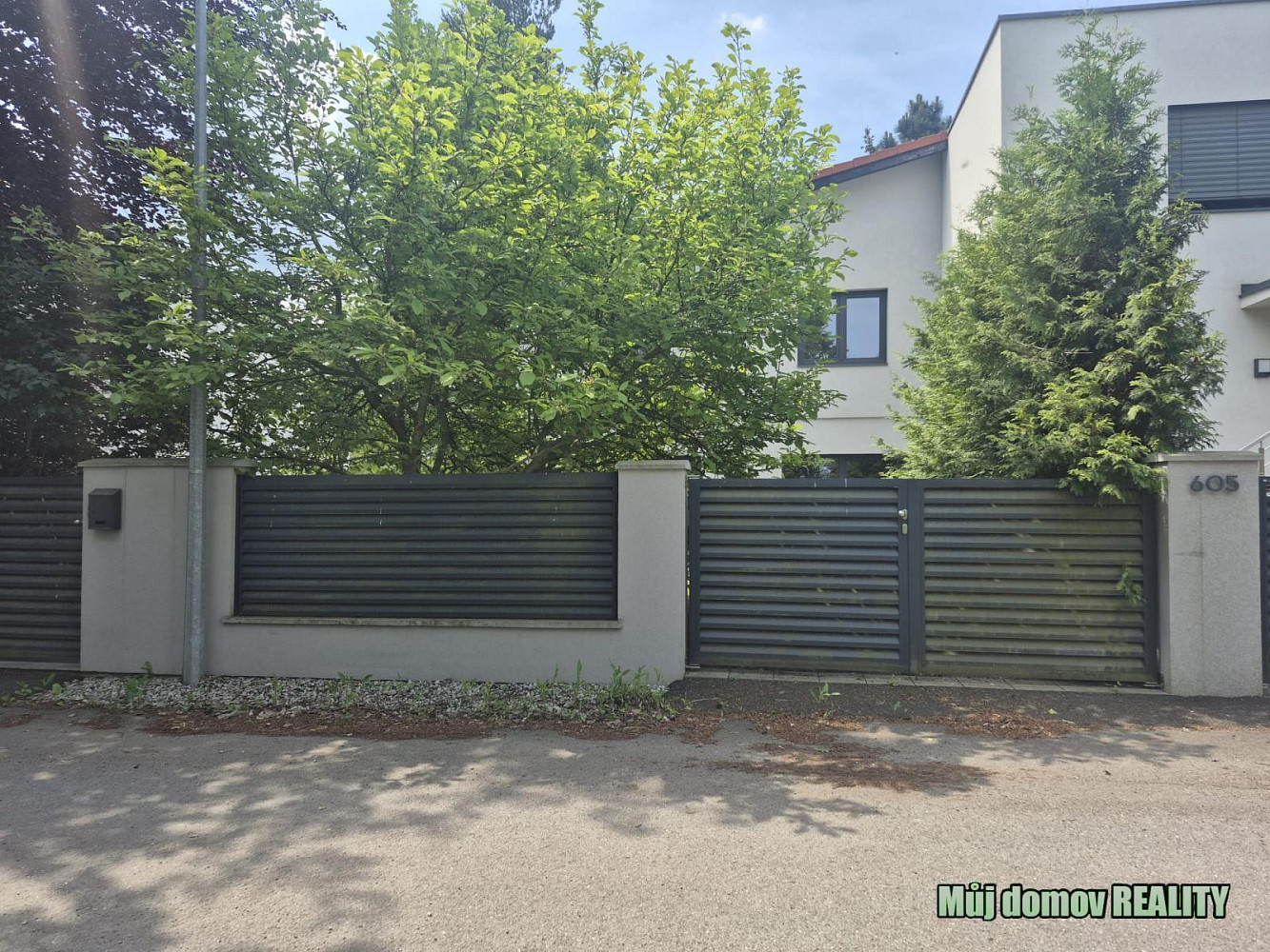 Pronájem domu 120 m² s pozemkem 350 m²