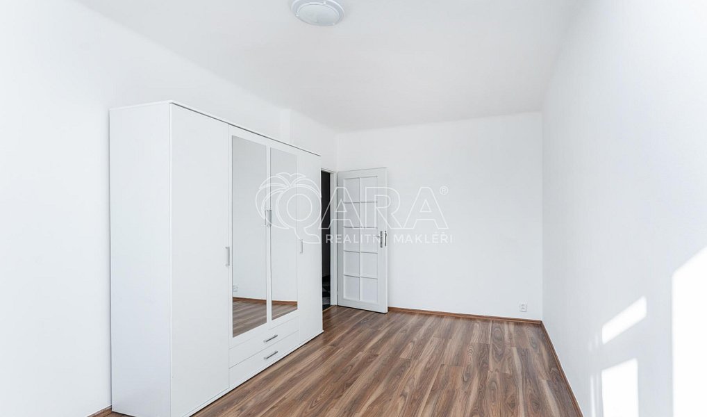 Prodej bytu 4+kk 103 m², Praha – náhled fotky 15