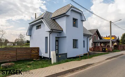 Prodej domu 135 m² s pozemkem 845 m², Šumvald, okres Olomouc