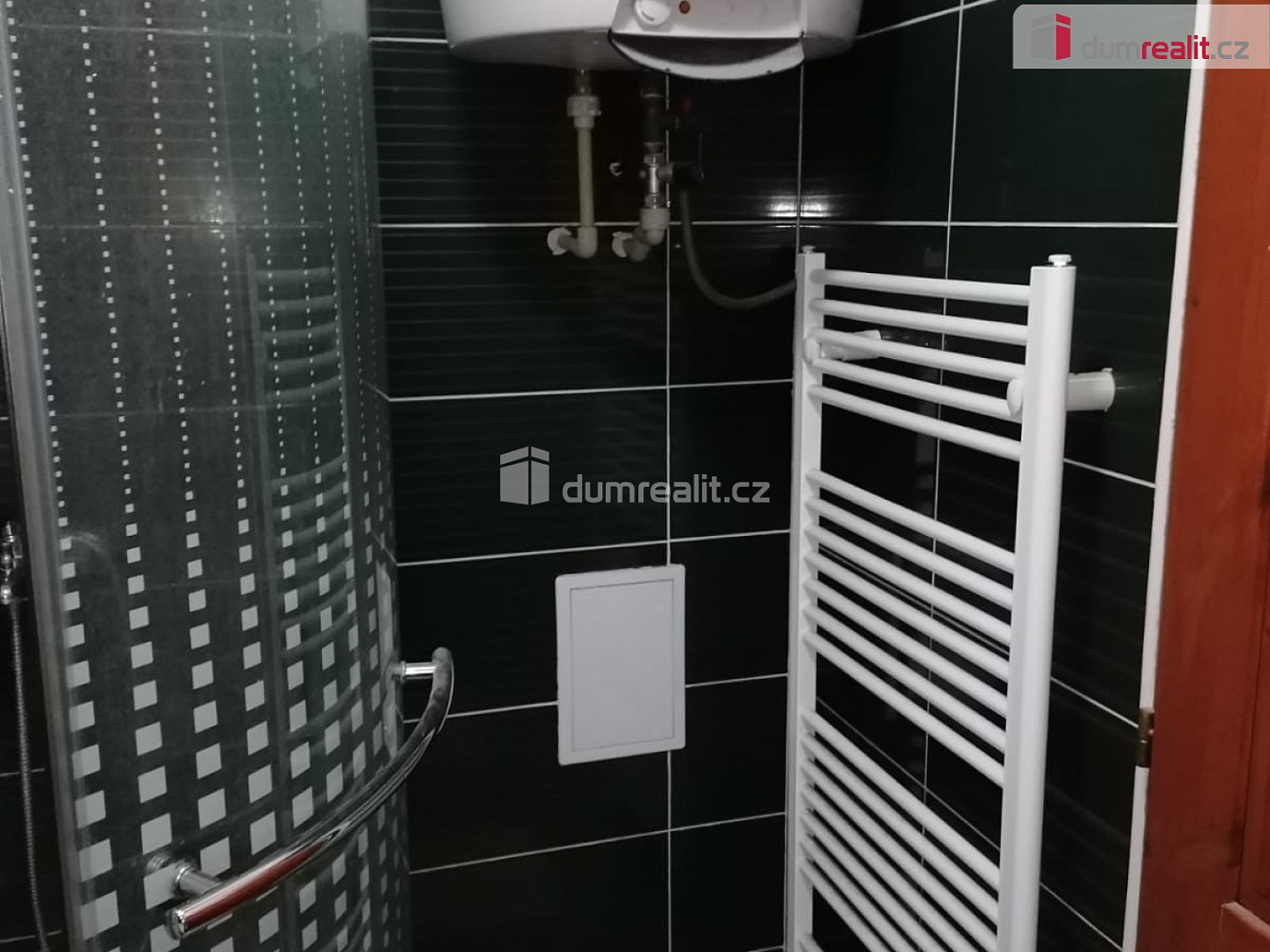 Pronájem bytu 2+kk 43 m² – pohled 2