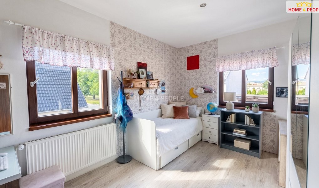 Prodej domu 224 m² s pozemkem 745 m², Spořice – náhled fotky 6