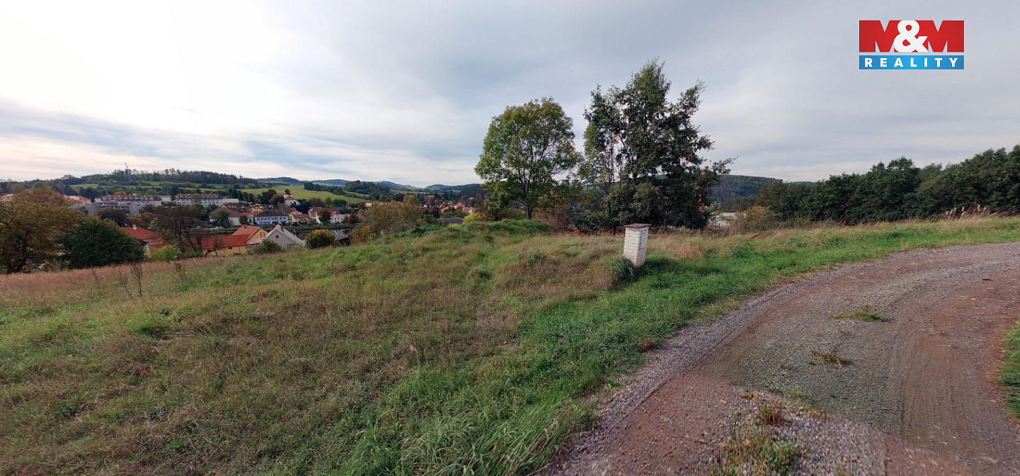 Prodej stavebního pozemku 1 169 m² – fotografie 4