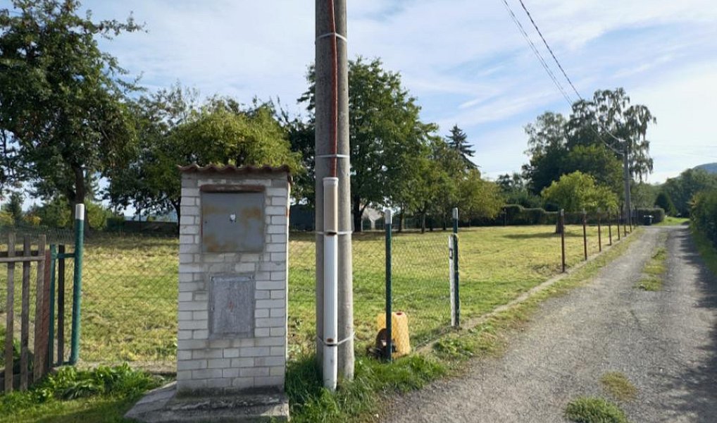 Prodej stavebního pozemku 744 m², Horní Police – náhled fotky 11