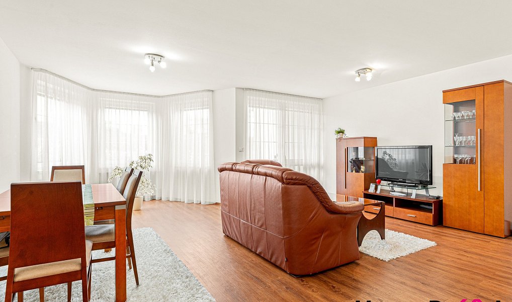 Prodej domu 187 m² s pozemkem 422 m², Praha – náhled fotky 4