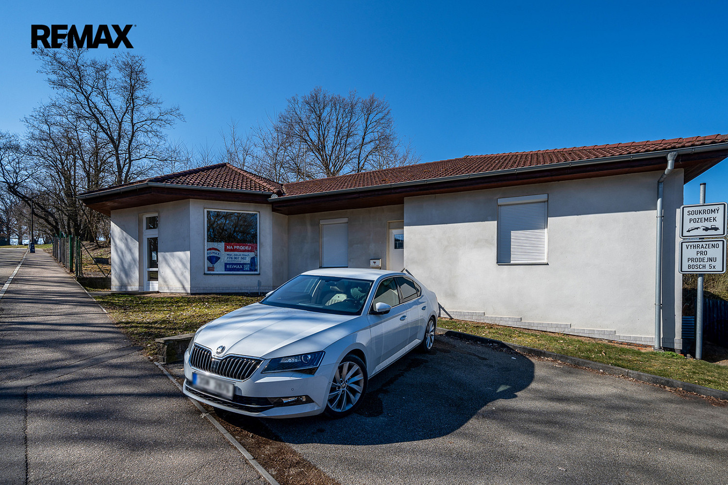 Prodej domu 227 m² s pozemkem 749 m² – fotografie 2