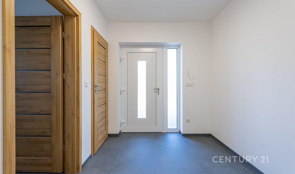 Prodej domu 124 m² s pozemkem 877 m², Vratimov – náhled fotky 24