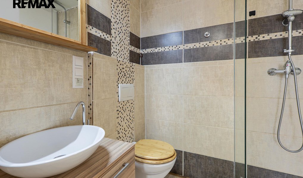 Prodej bytu 1+kk 27 m², Praha – náhled fotky 4