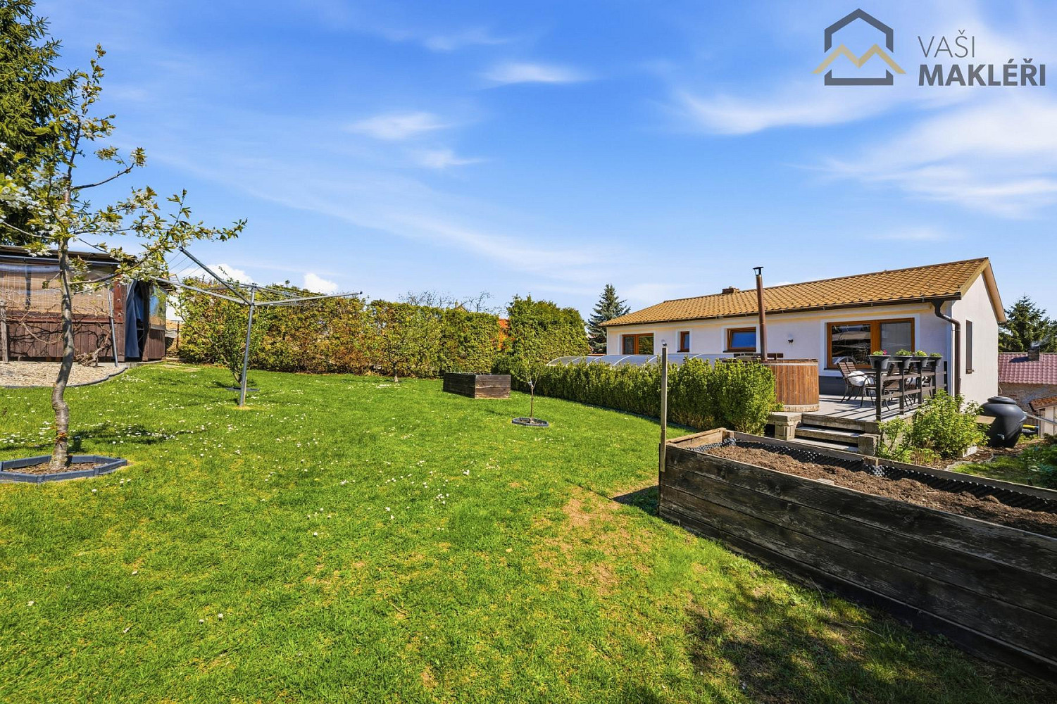 Prodej domu 240 m² s pozemkem 784 m² – pohled 5