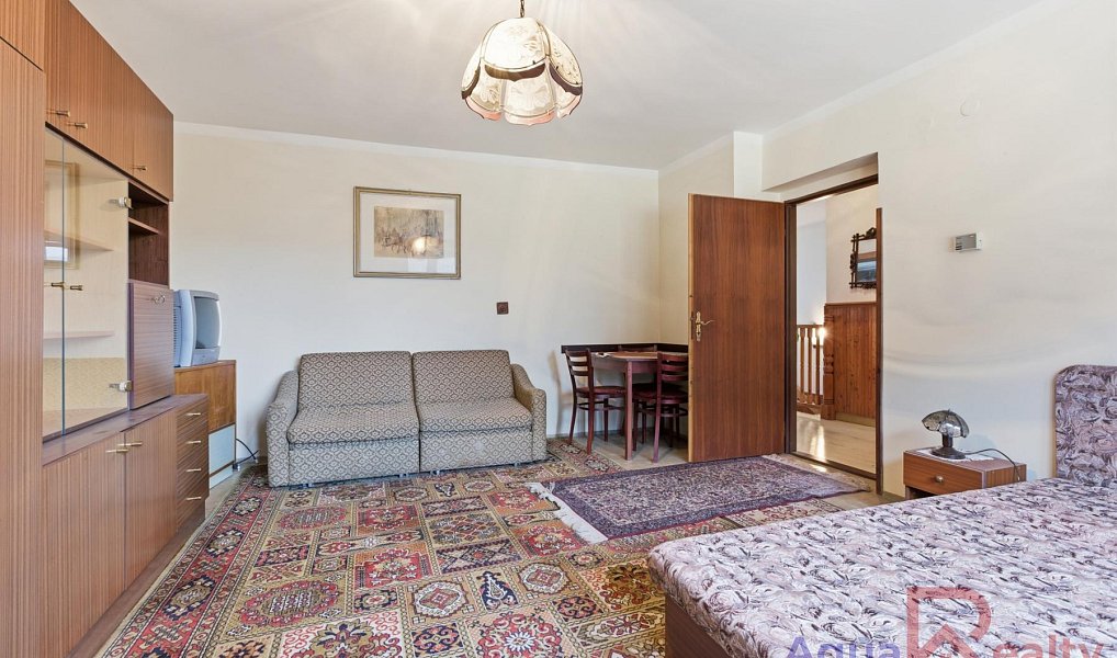Prodej domu 290 m² s pozemkem 1 076 m², Karlovy Vary – náhled fotky 19