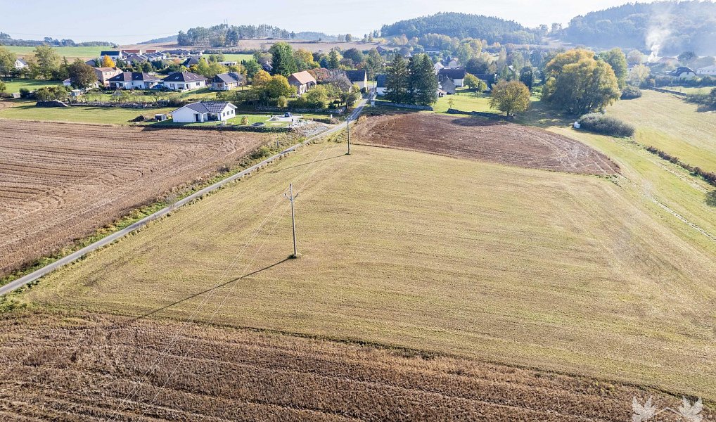 Prodej stavebního pozemku 1 850 m², Radomyšl – náhled fotky 10