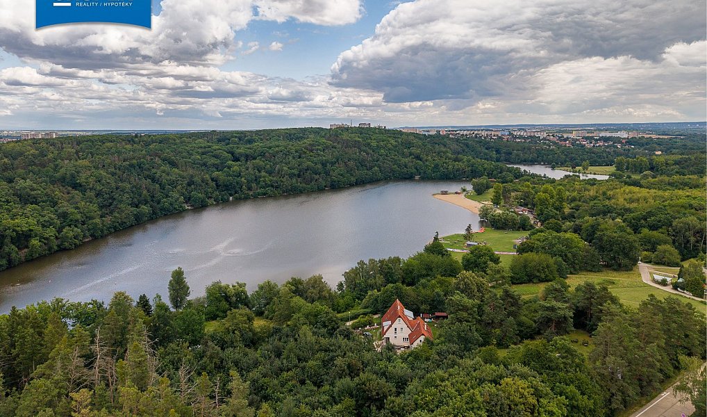 Prodej domu 106 m² s pozemkem 153 m², Praha – náhled fotky 2
