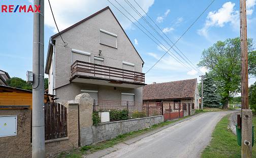 Prodej domu 201 m² s pozemkem 856 m², Číčovice, okres Praha-západ