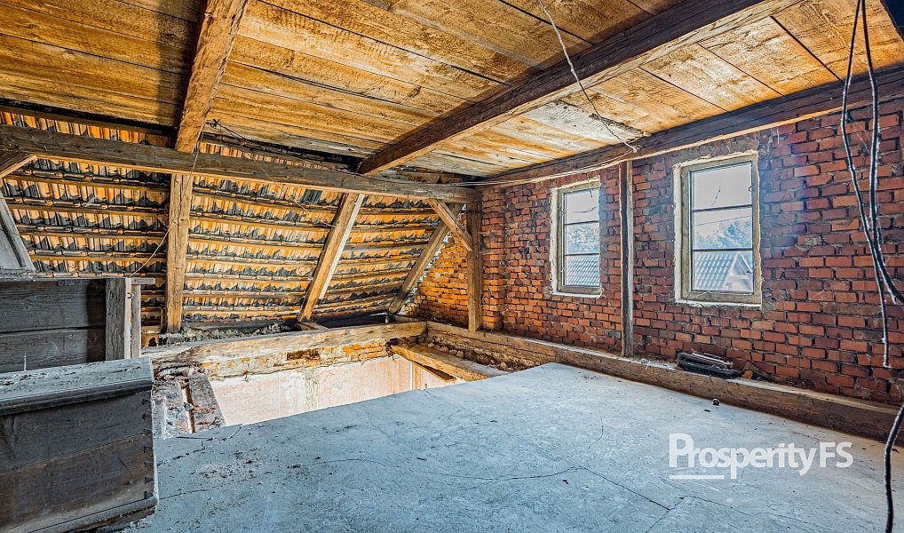 Prodej domu 180 m² s pozemkem 3 422 m², Ropice – náhled fotky 42