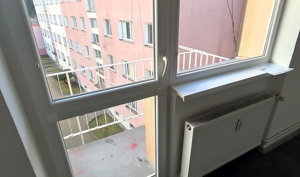 Pronájem bytu 2+1 56 m², Cheb – náhled fotky 10