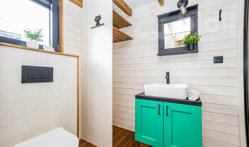 Prodej tiny house 20 m2 - plně vybavený, 2 loft na spaní, koupelna se sprchou, Přelouč – náhled fotky 15