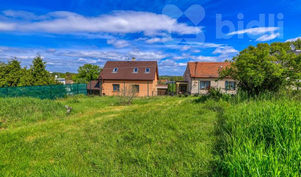 Prodej stavebního pozemku 295 m², Plzeň – náhled fotky 2