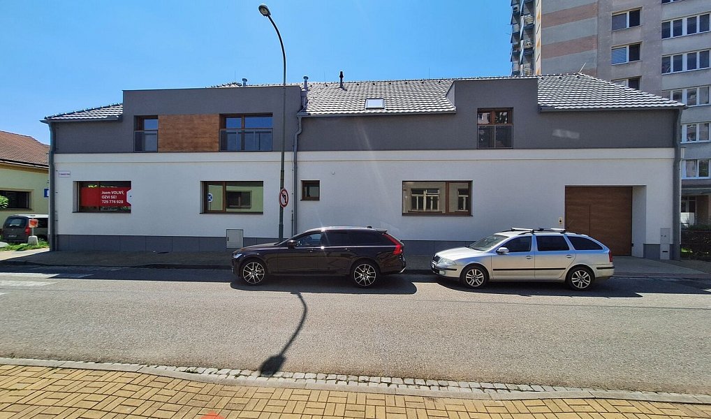 Pronájem bytu 1+kk 44 m², Hodonín – náhled fotky 6