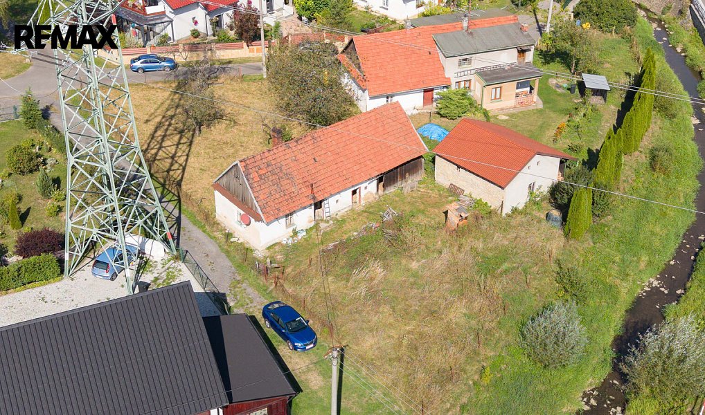 Prodej stavebního pozemku 818 m², Závišice – náhled fotky 8