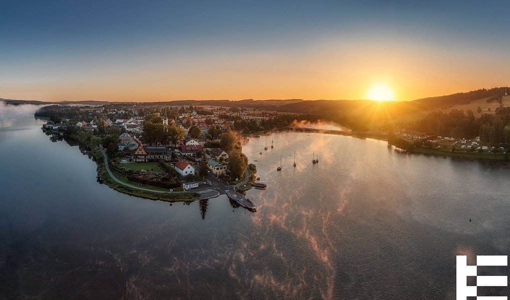 Prodej stavebního pozemku 837 m², Horní Planá – náhled fotky 10