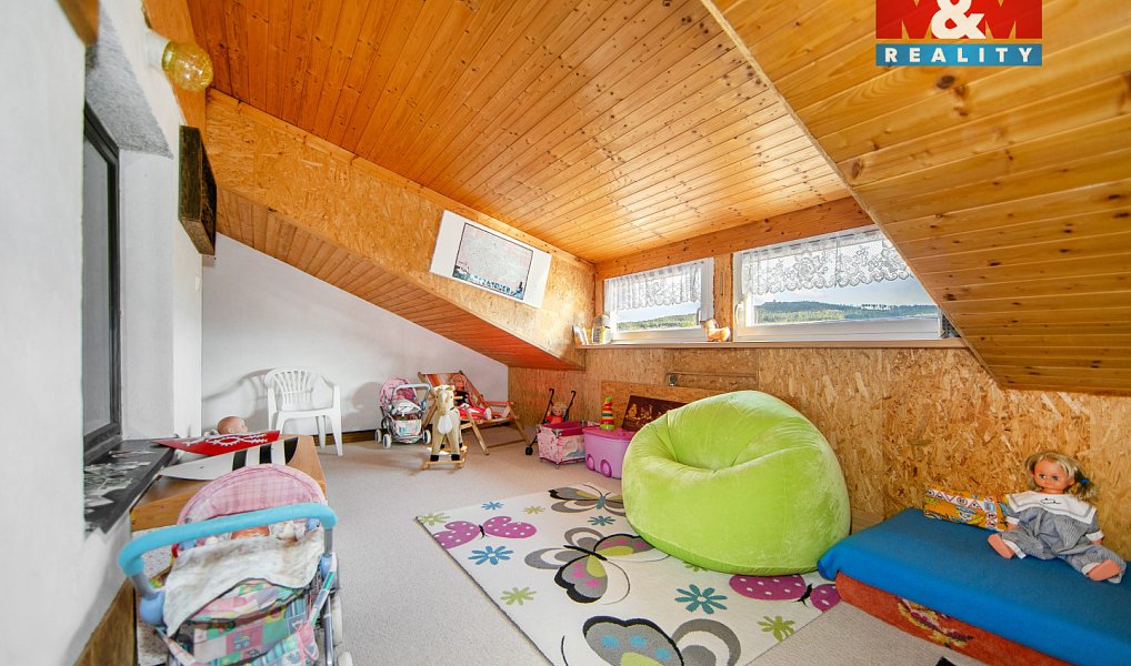 Prodej domu 218 m² s pozemkem 1 134 m², Starý Plzenec – náhled fotky 11