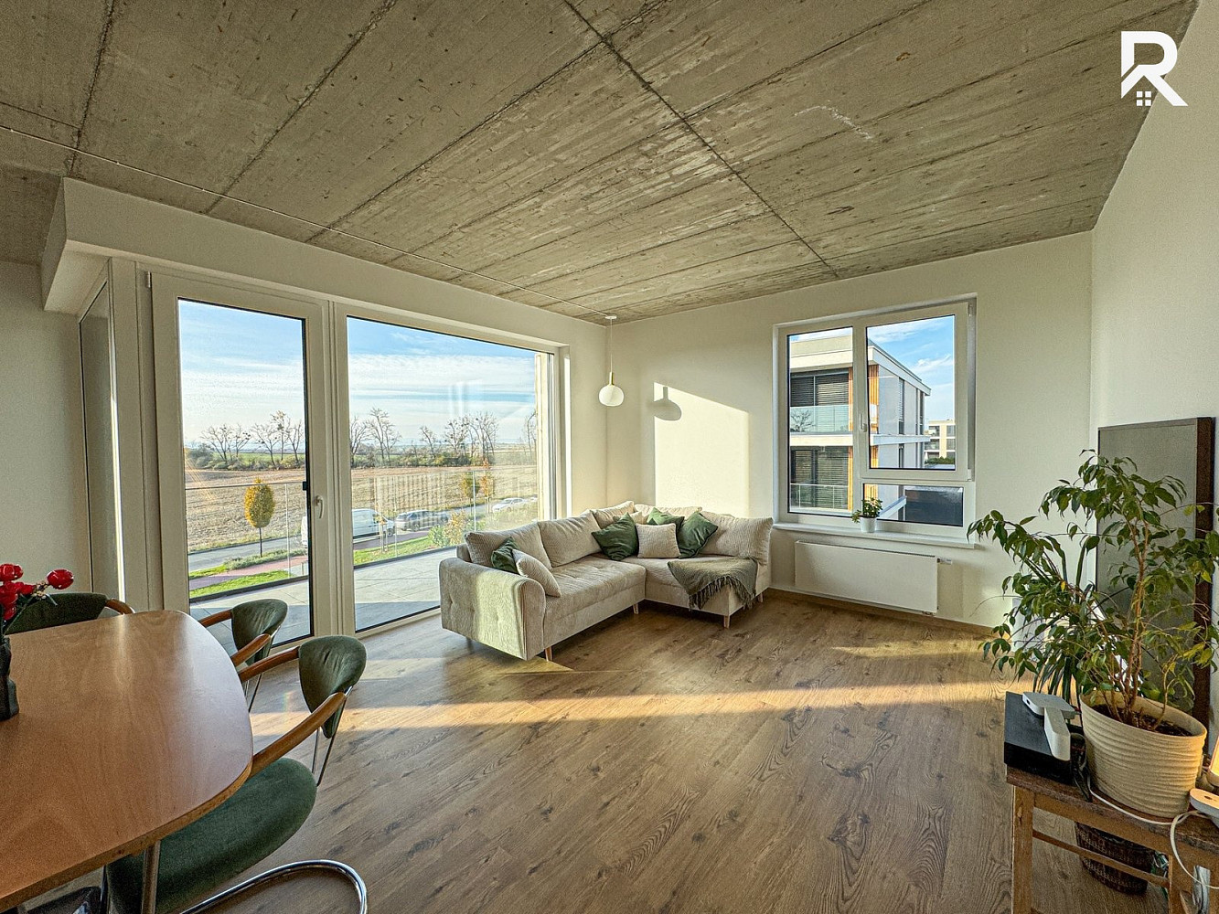 Pronájem bytu 3+kk 110 m² — photo 4