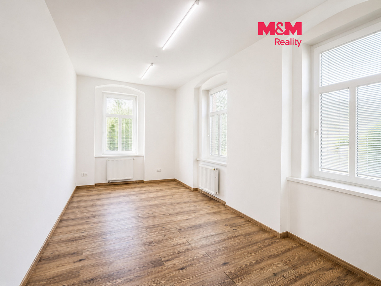 Pronájem komerčního objektu (jiného typu) 20 m²