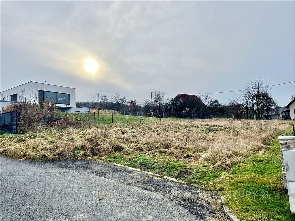 Prodej domu 143 m² s pozemkem 1 003 m² – pohled 5