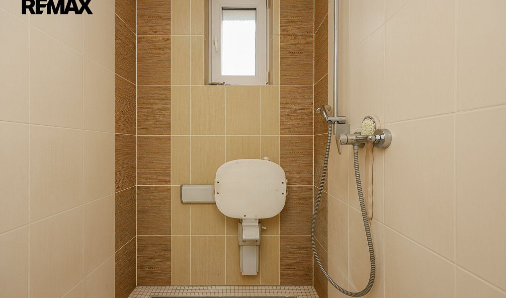 Prodej domu 290 m² s pozemkem 718 m², Vejprnice – náhled fotky 13