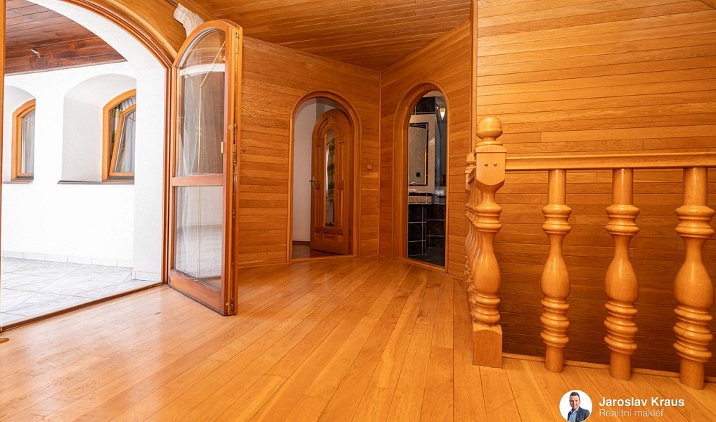 Prodej domu 250 m² s pozemkem 769 m², Nechanice – náhled fotky 20