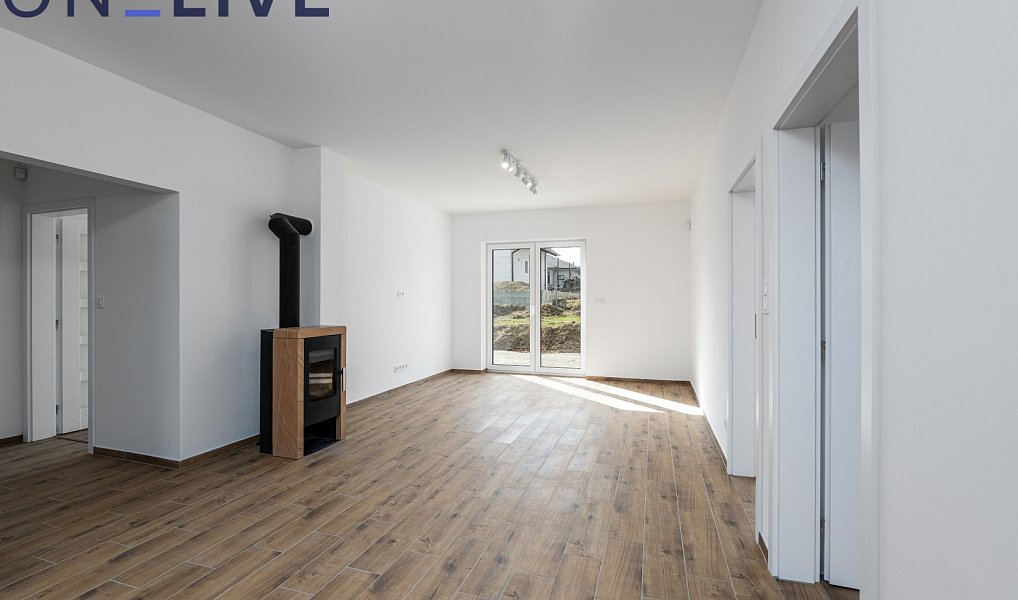 Prodej domu 92 m² s pozemkem 704 m², Kladruby – náhled fotky 5