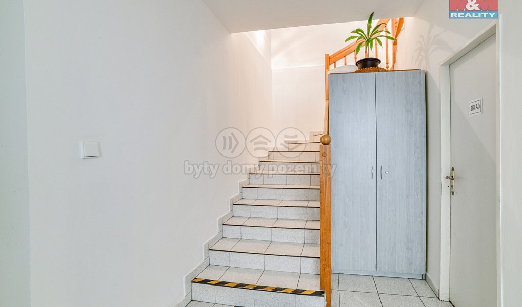 Pronájem obchodních prostor 31 m², Mariánské Lázně – náhled fotky 7