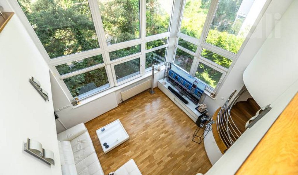 Pronájem domu 379 m² s pozemkem 572 m², Praha – náhled fotky 10