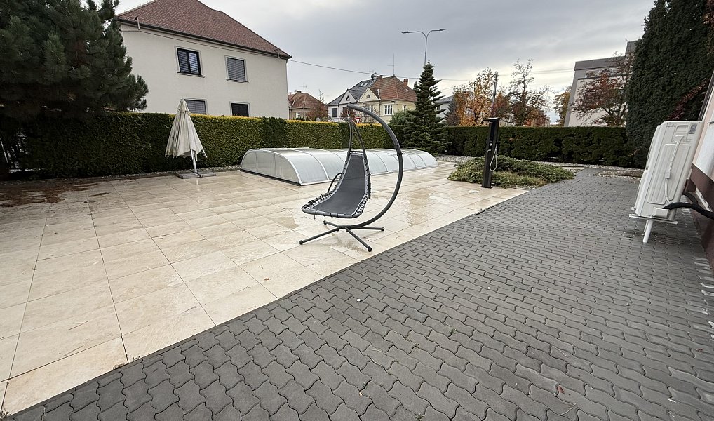 Prodej vily 300 m² s pozemkem 838 m², Prostějov – náhled fotky 16