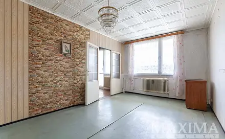 Prodej bytu 3+1 60 m², Vodárenská, Kladno - Kročehlavy
